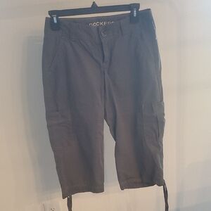 Dockers Women's Cargo Capri Pants. Size 4P